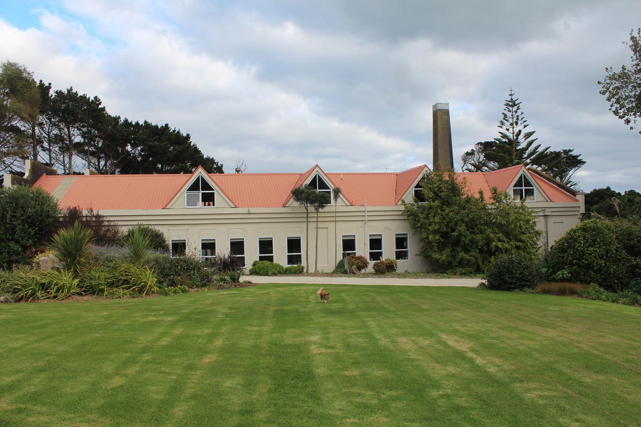 Punehu Stream Cottage Opunake Exterior photo